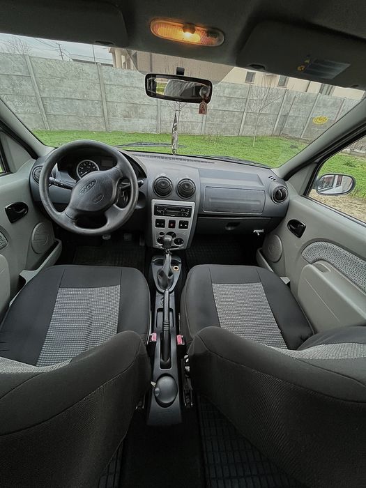 Dacia Logan 1.4 MPI 2005