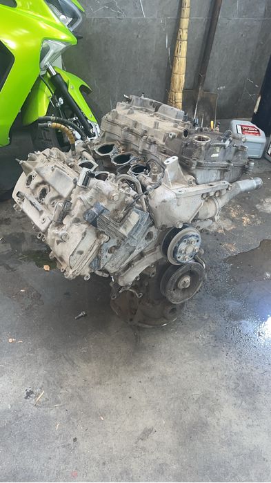 Двигатель 2grfe 3,5 тойота на запчасти