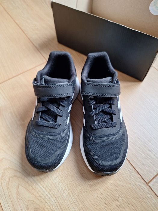 Маратонки Adidas