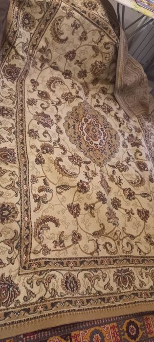 Продам палас 2×3