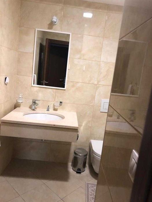 Дава се под наем Двустаен апартамент в Бургас, Изгрев - 53 кв.м за 204 € - Снимка #2