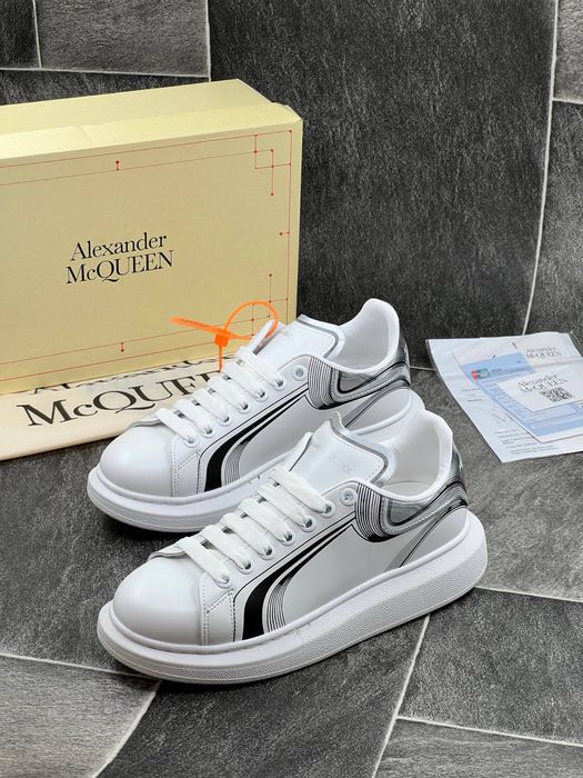 Adidasi Alexander Mcqueen noi !!! Marimi 40/44 !!!