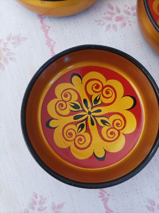 Дървен сет  ХОХЛОМА за декорация или използване