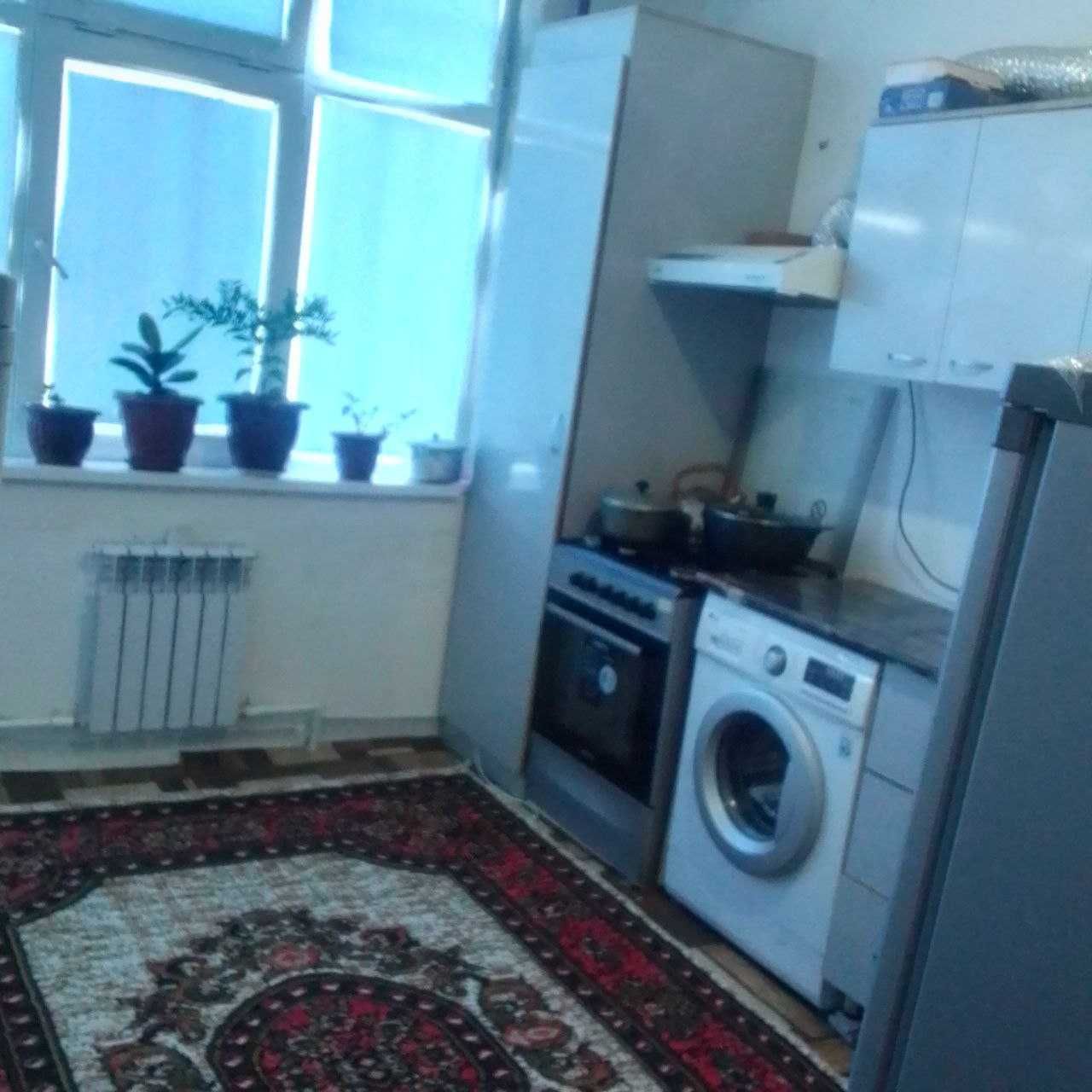 2 хонали квартира сотилади!