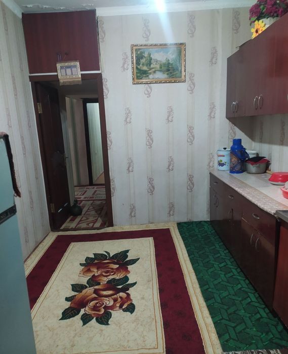 Algaritmda Kvartira bor srochna ( Bez makler )