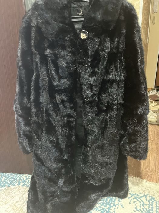 Продам шубу норковую