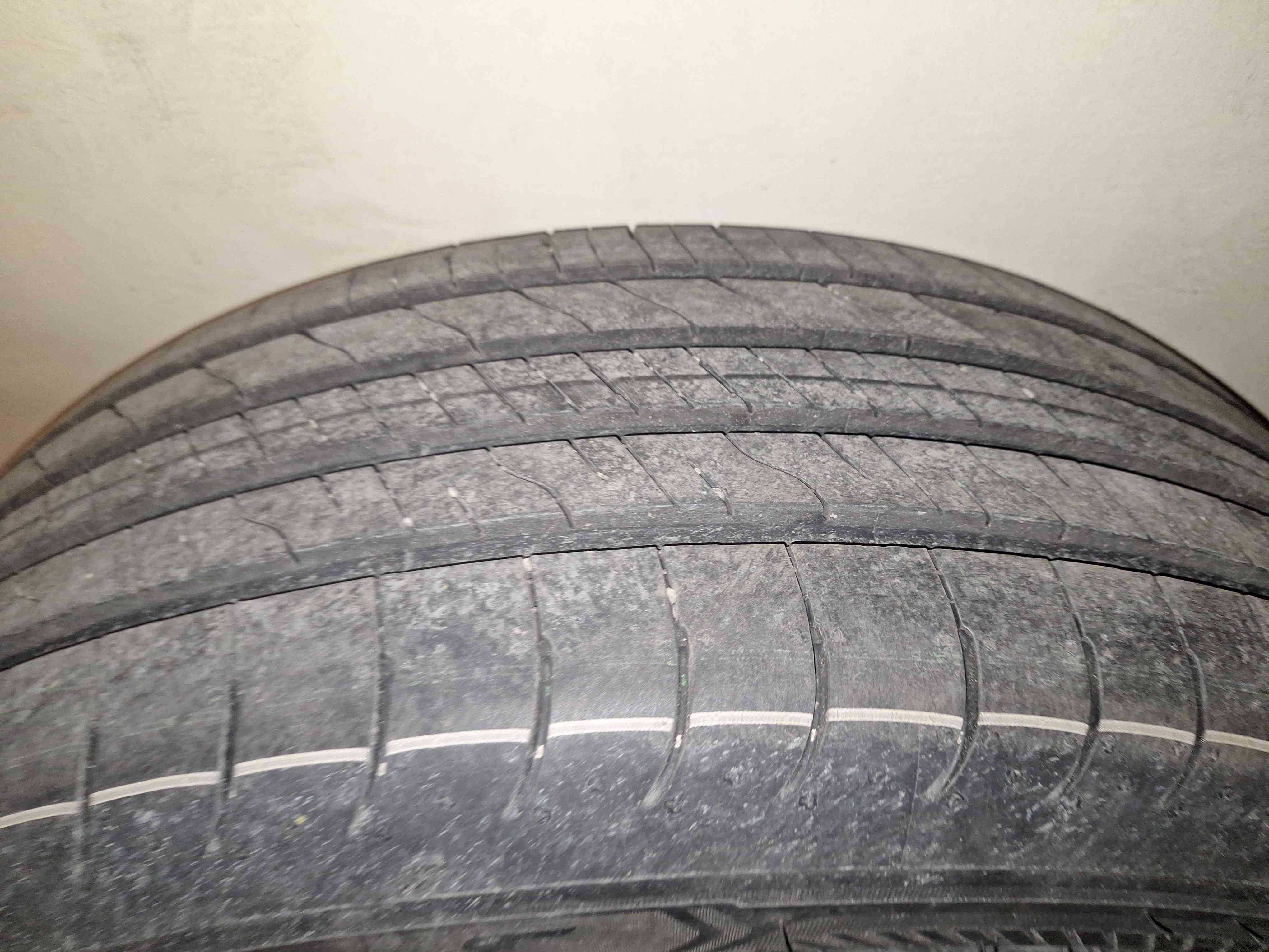 GOODYEAR 215/60R17 96H EFFICIENTGRIP 2 SUV - 4бр. 2224 Made in Germany