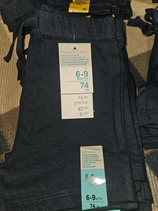Vând lot 36 buc pantaloni scurți copii