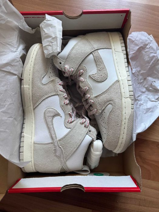 Nike Dunk High Notre Light Orewood Brown