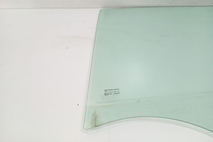 Geam  stanga spate Dacia Logan a 2-a generatie (facelift) seria