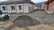 Piatra,nisip,moloz,ciment,spart,carat,demolat