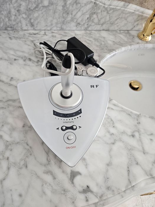 ProLift RF cu ultrasunet pt fata și corp