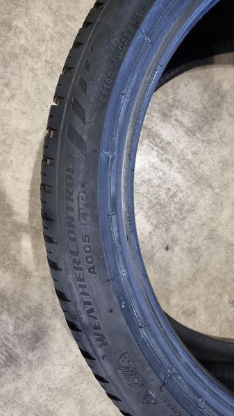 235/40/19 BRIDGESTONE 2бр