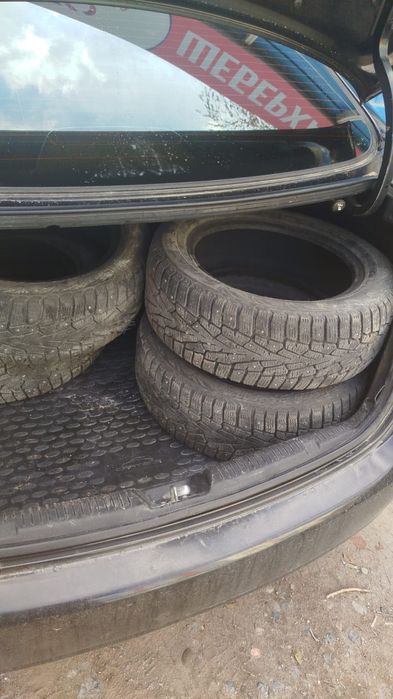 Зимные шины комплект