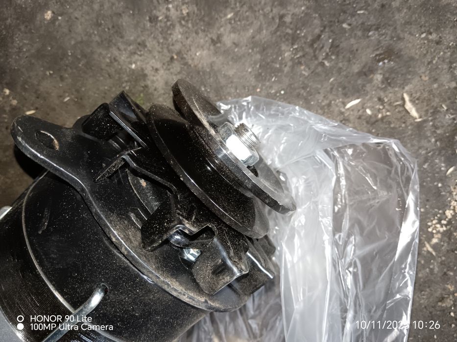 Генератор новый есть гидравлический шланги топливные шланги