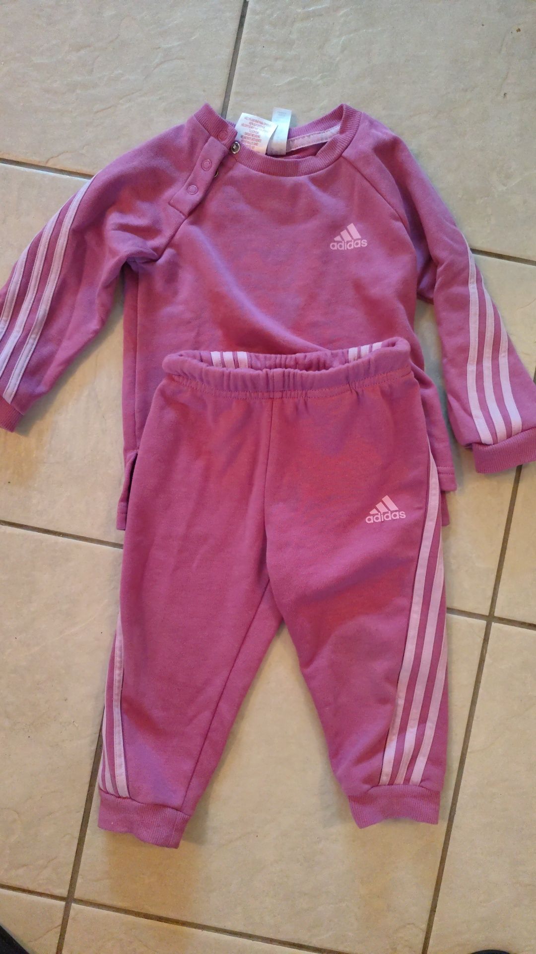 Costum trening adidas ,mărimea 80