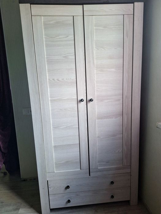 Плательные Шкафы 2шт Столик