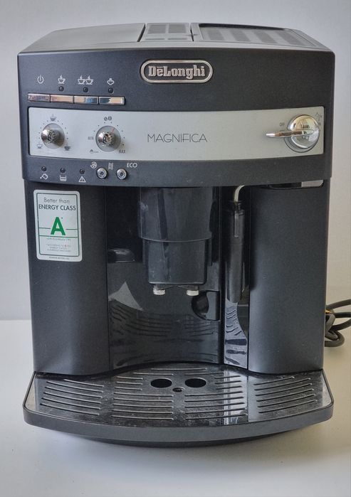 Кафеавтомат Delonghi Magnifica ESAM 3000 за части