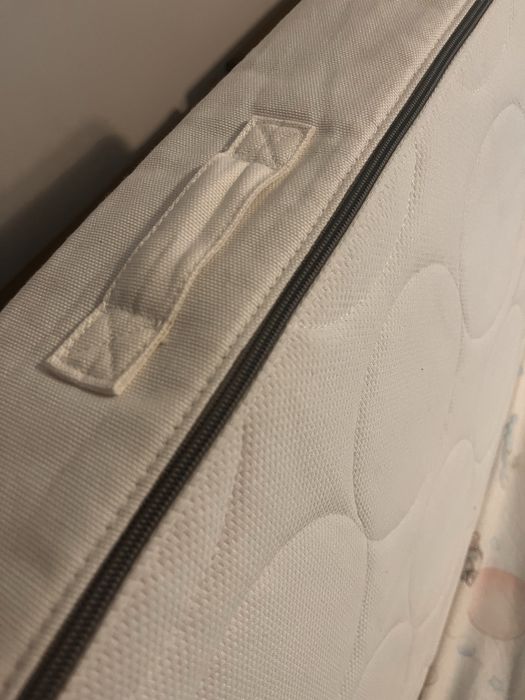 Patut ikea + saltea, scaun antilop, salteluta de schimbat bebe