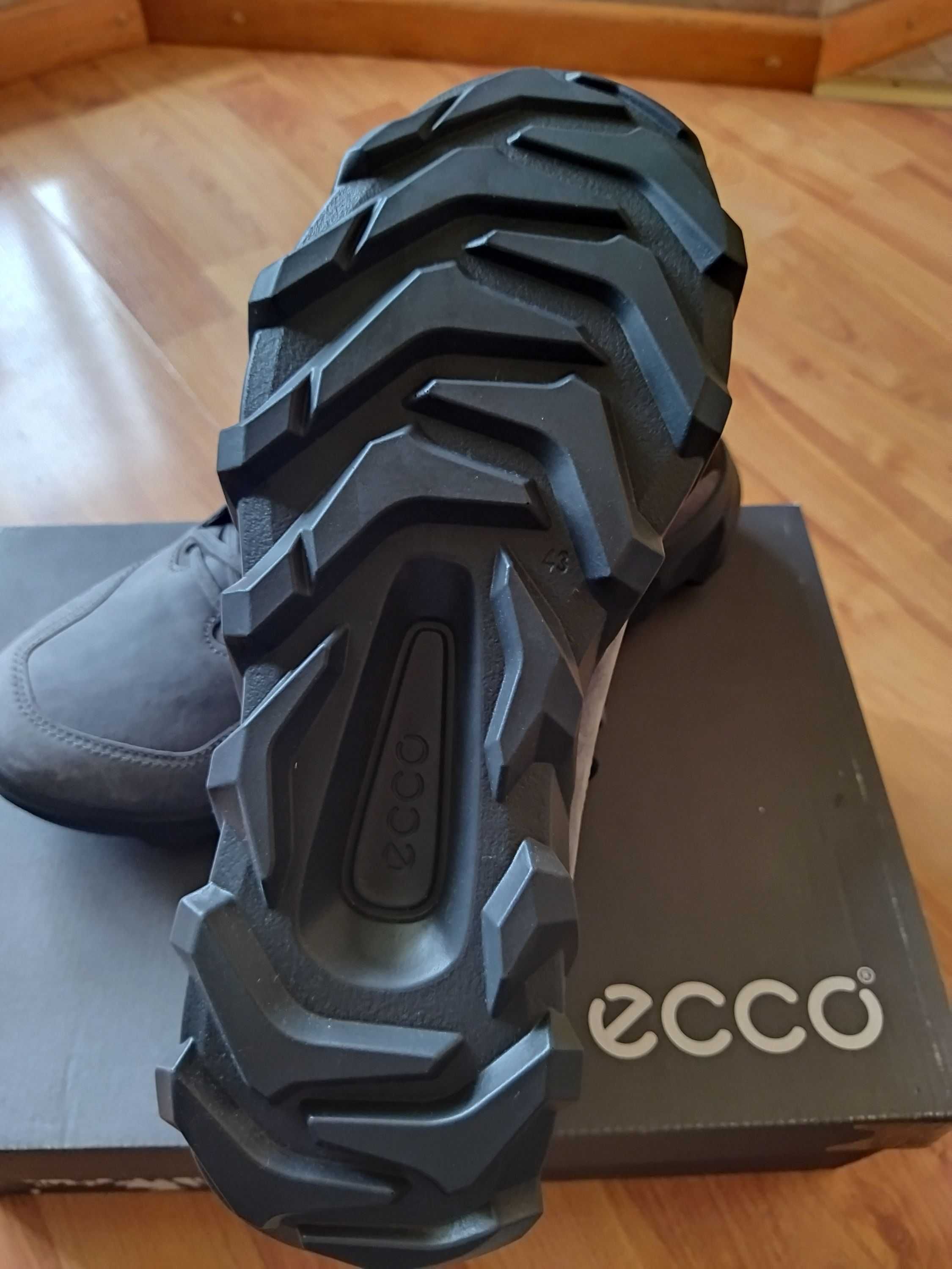 Кроссовки-ботинки Ecco Fluid Form (Дания),нубук,оригинал,новые,р-р 43