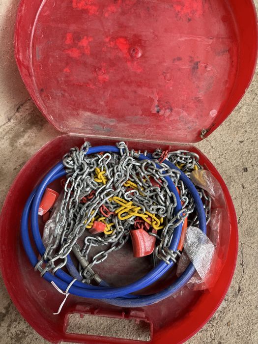 Чисто нови вериги за сняг