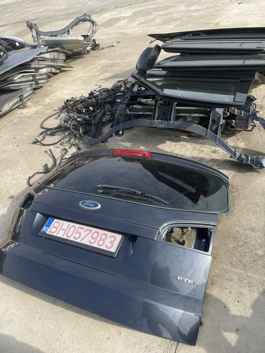 Hayon,Tragher,usi,oglinda Ford s max