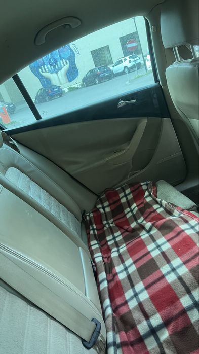 Volkswagen Passat B6 Va rog cititi descrierea