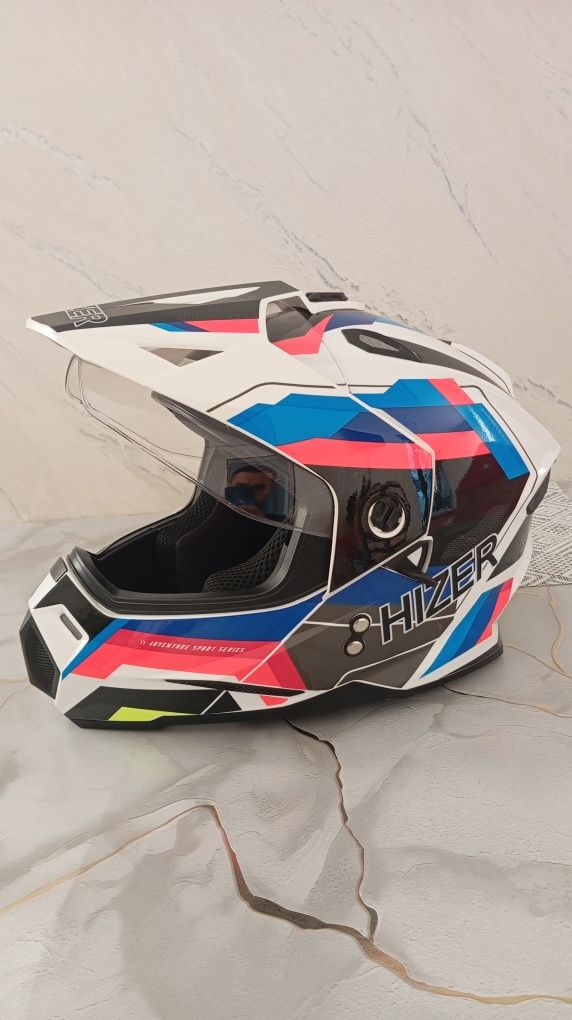 Мото шлем Hizer Motard M размер