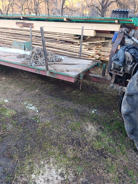 Vând remorca lama cauciucuri dau și la schimb cu mașină teren