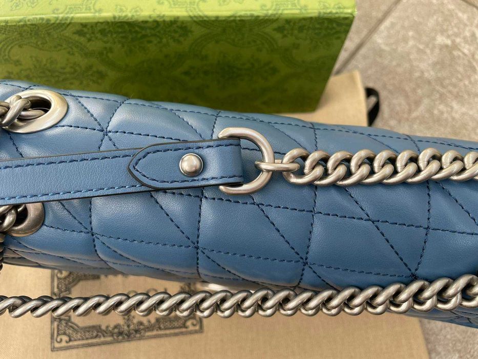 Geanta Gucci din piele albastra autentica Gucci Marmont, maner si lant