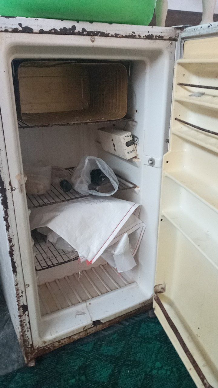 Холодильник сатилады