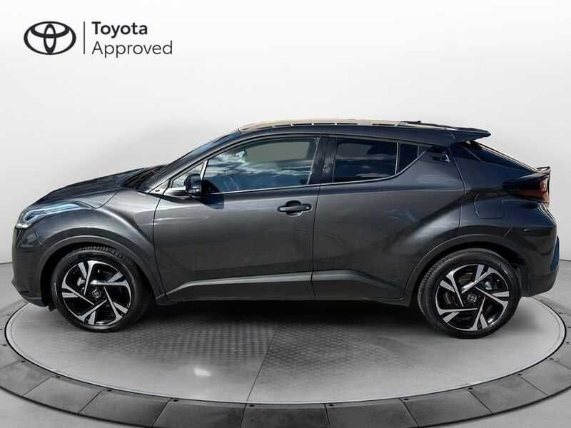 Toyota C-HR Hybrid 1.8 Trend 2022 99.000 km LED Istoric Garantie