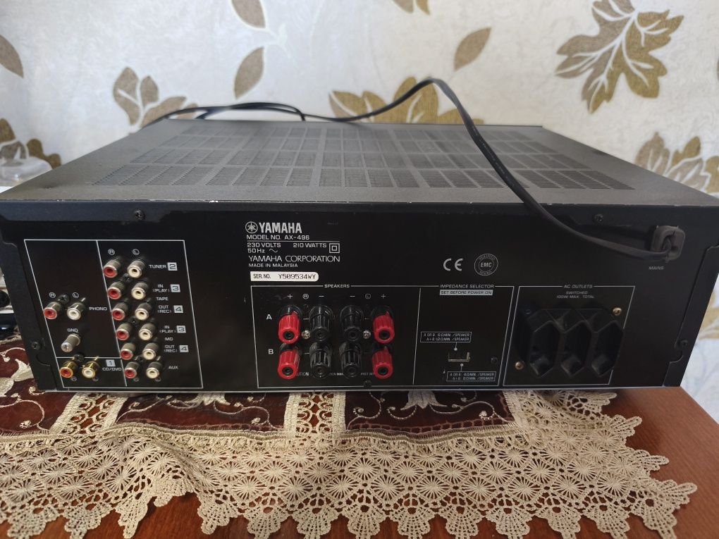 Усилвател Yamaha AX 496