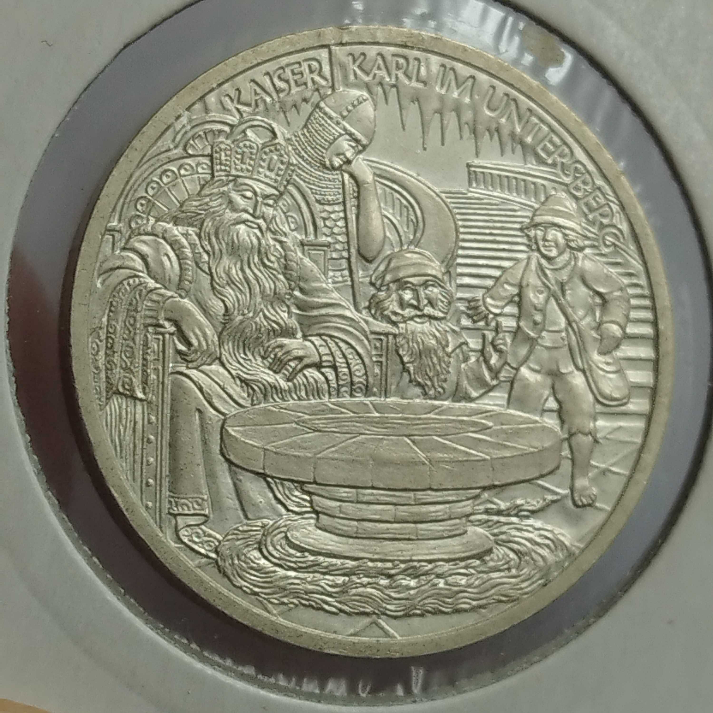 Сребърни  монети