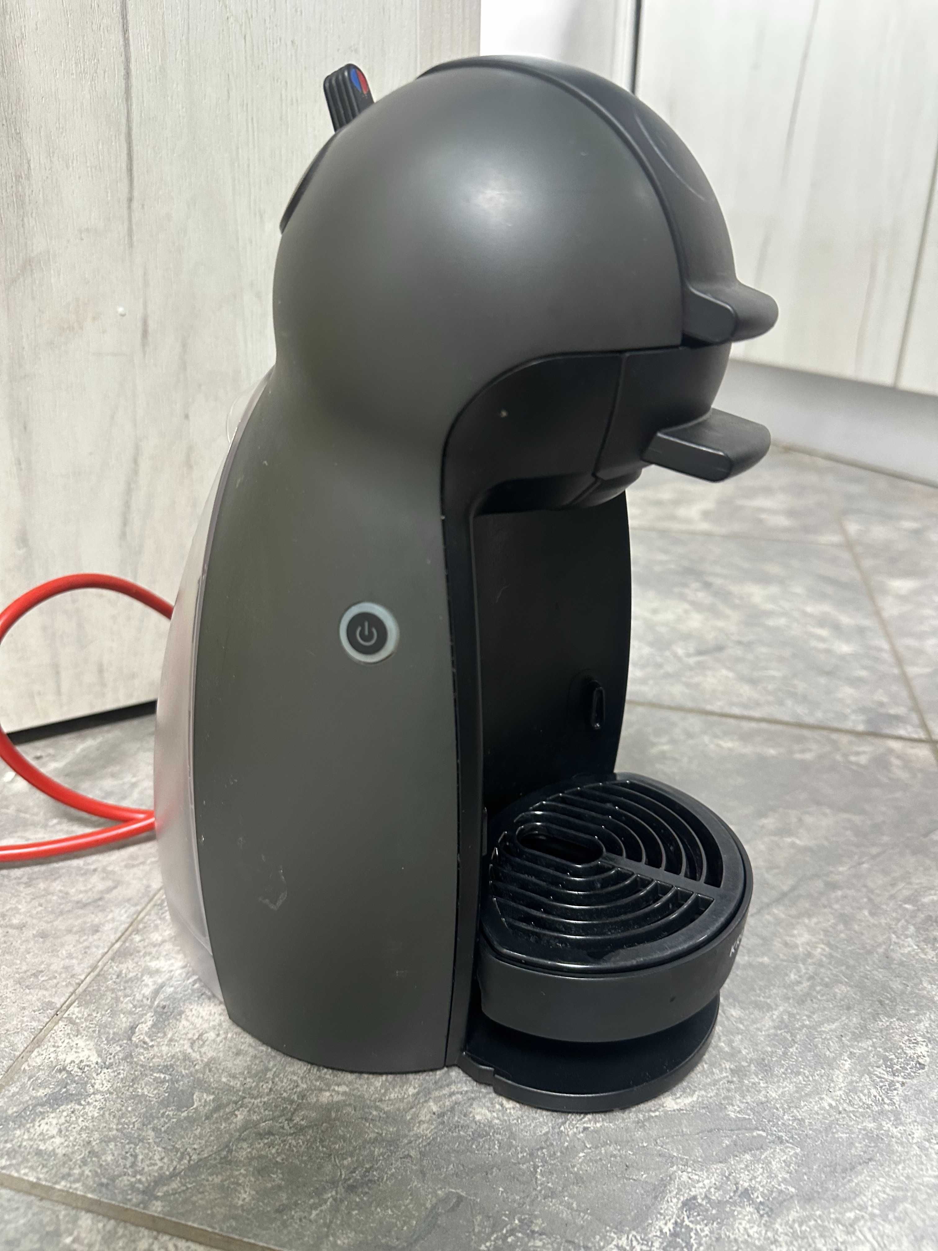 Капсулна кафемашина Krups Nescafe Dolce Gusto Piccolo KP1000