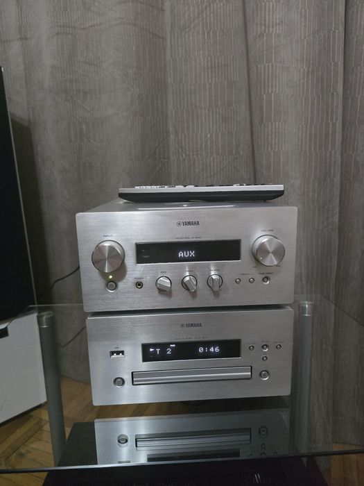 Linie Yamaha R-840 + DVD-840 ,HDMI, USB, iPod port, Sunet Hi-Fi Premiu