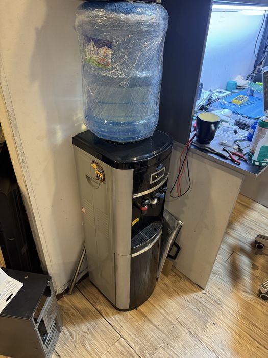 Продам кулер для воды hydrolife