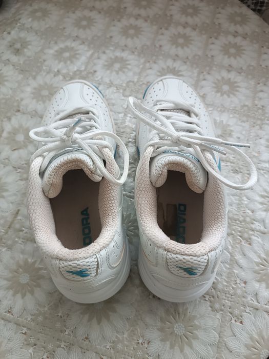 Маратонки Diadora 37
