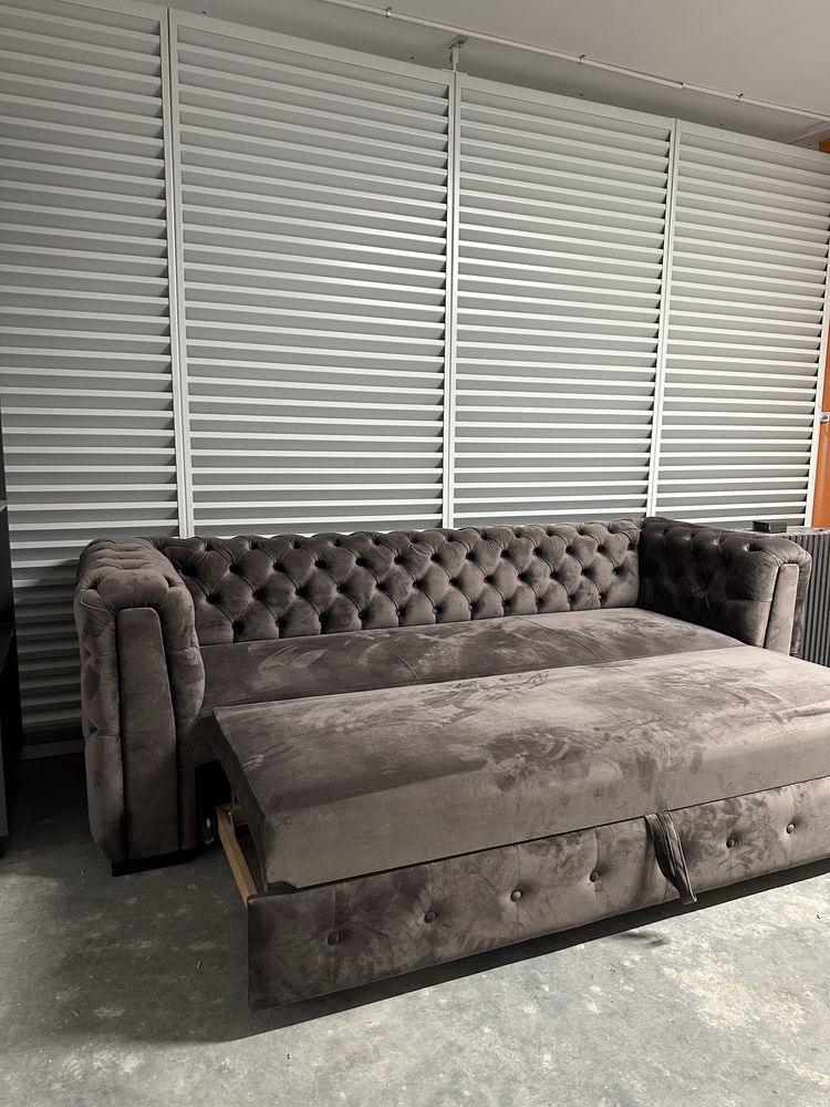 Canapea extensibila chester