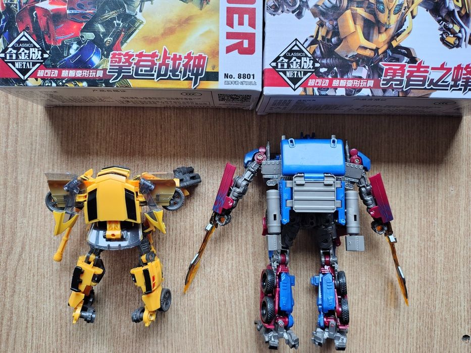 Figurine Transformers - Noi