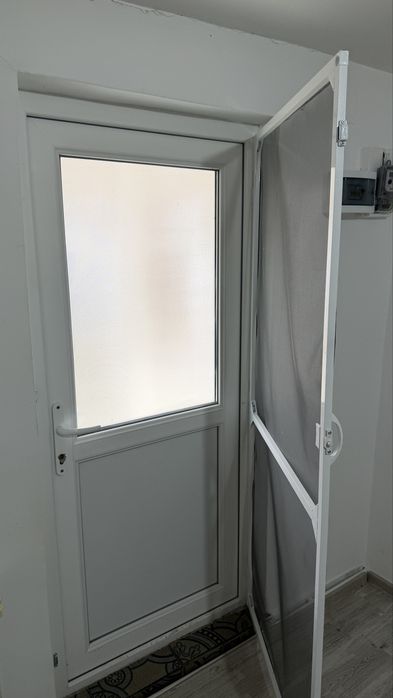 Vand Geamuri si Usi Termopan