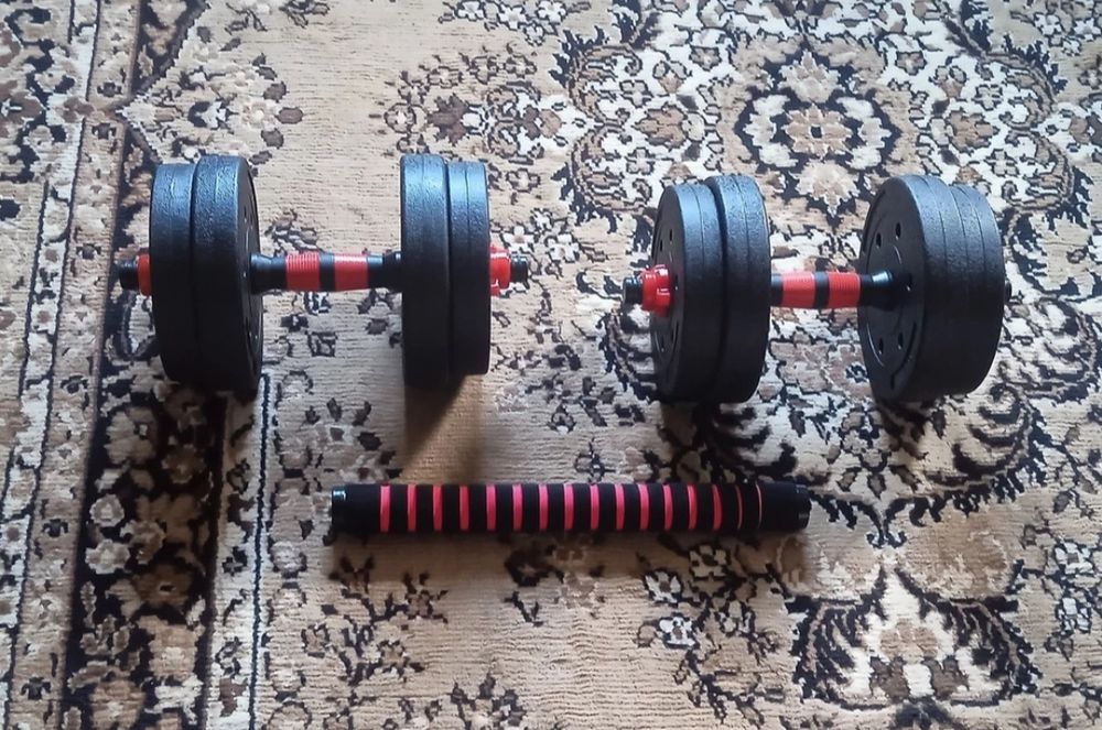 Продам гантели по 7,5 кг (*2=15кг)