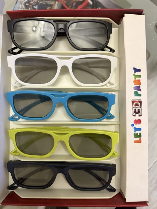 Tv LG 42 3D + Конзола PS3 + 2 игри.