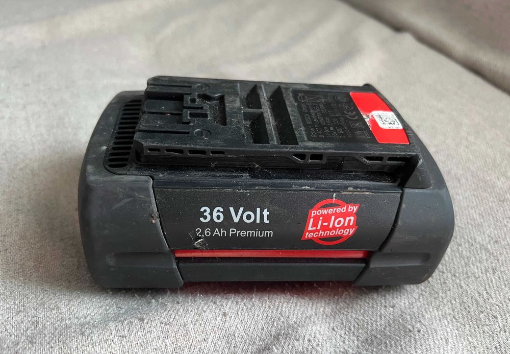 Acumulator original BOSCH 36V 2.6Ah Li-Ion – stare foarte bună, testat