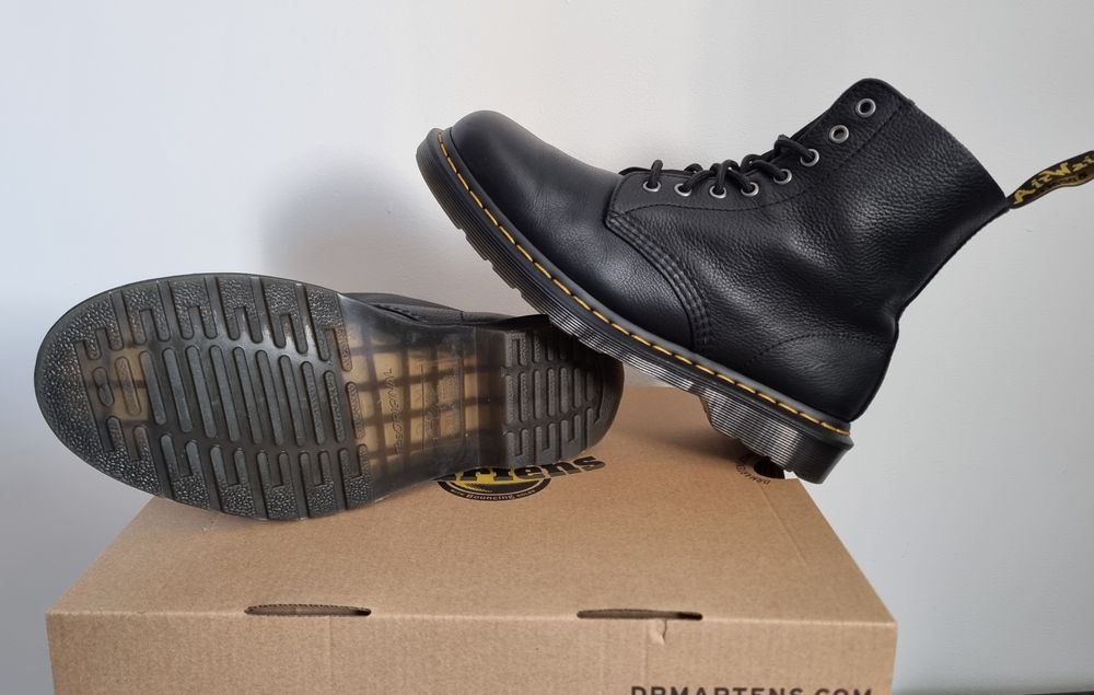 Bocanci ghete Dr. MARTENS 42 autentici