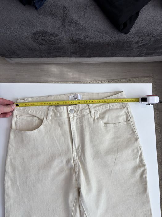 Бежови дънки Dan Fox