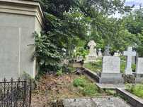 Loc veci dublu cimitir Bellu