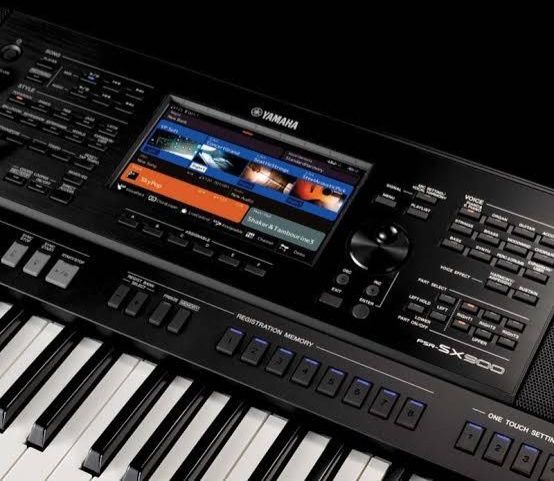 Yamaha PSR SX900