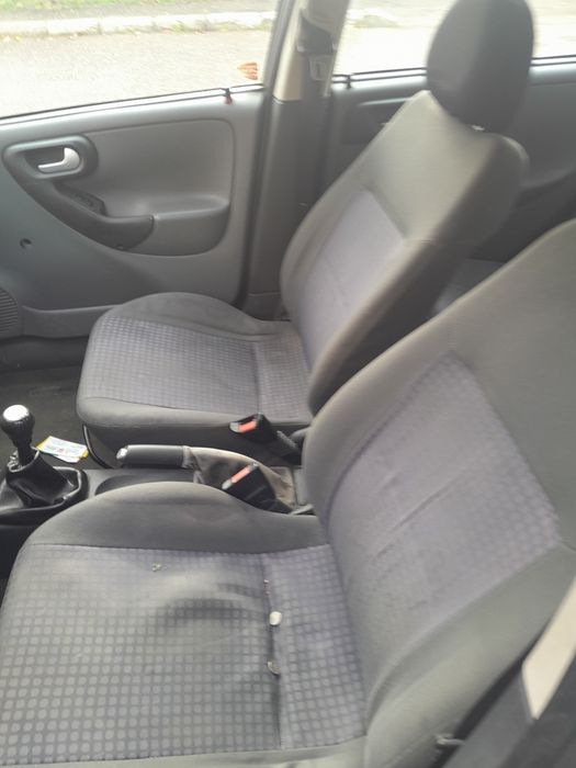 Vand urgent Opel corsa 2003