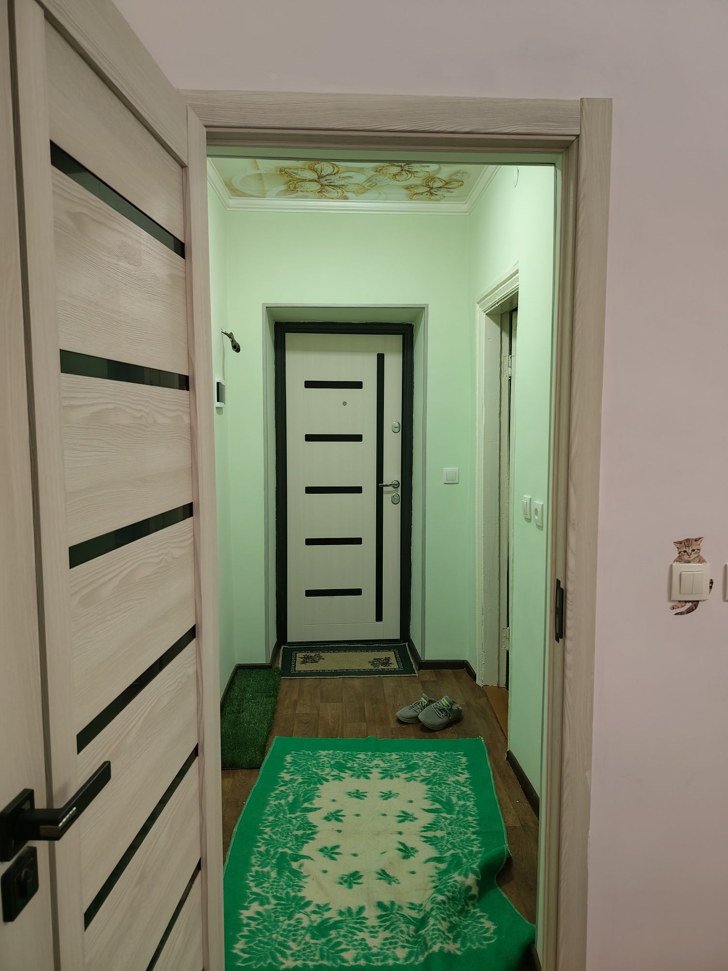 2 xonali dom sotiladi